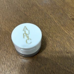 Auric Disrupt Smoke Reflect Eye Shadow